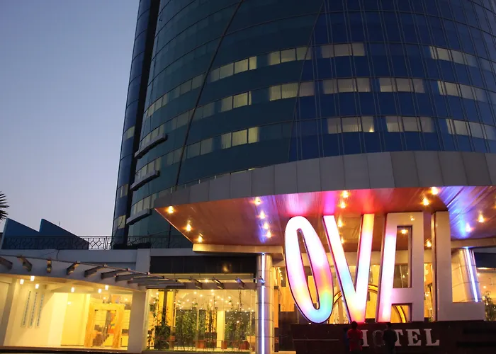 Hotel Oval Surabaya